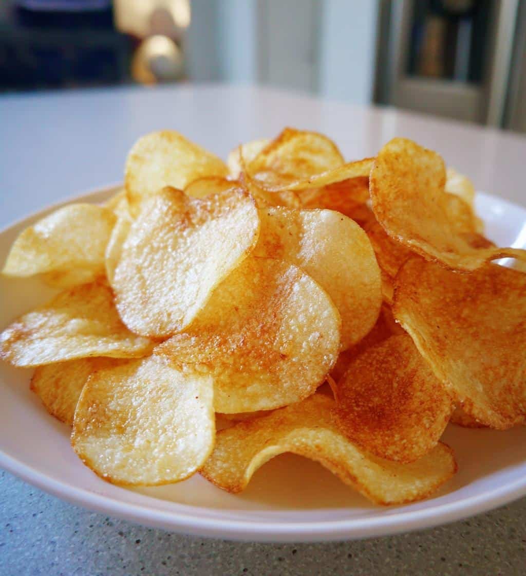 15-Minute Air Fryer White Potato Chips (Crispy Perfection!) 4 Air Fryer White Potato Chips - detail 1